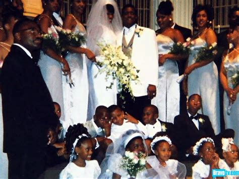 PHOTOS Flashback to NeNe Leakes’ first wedding to。